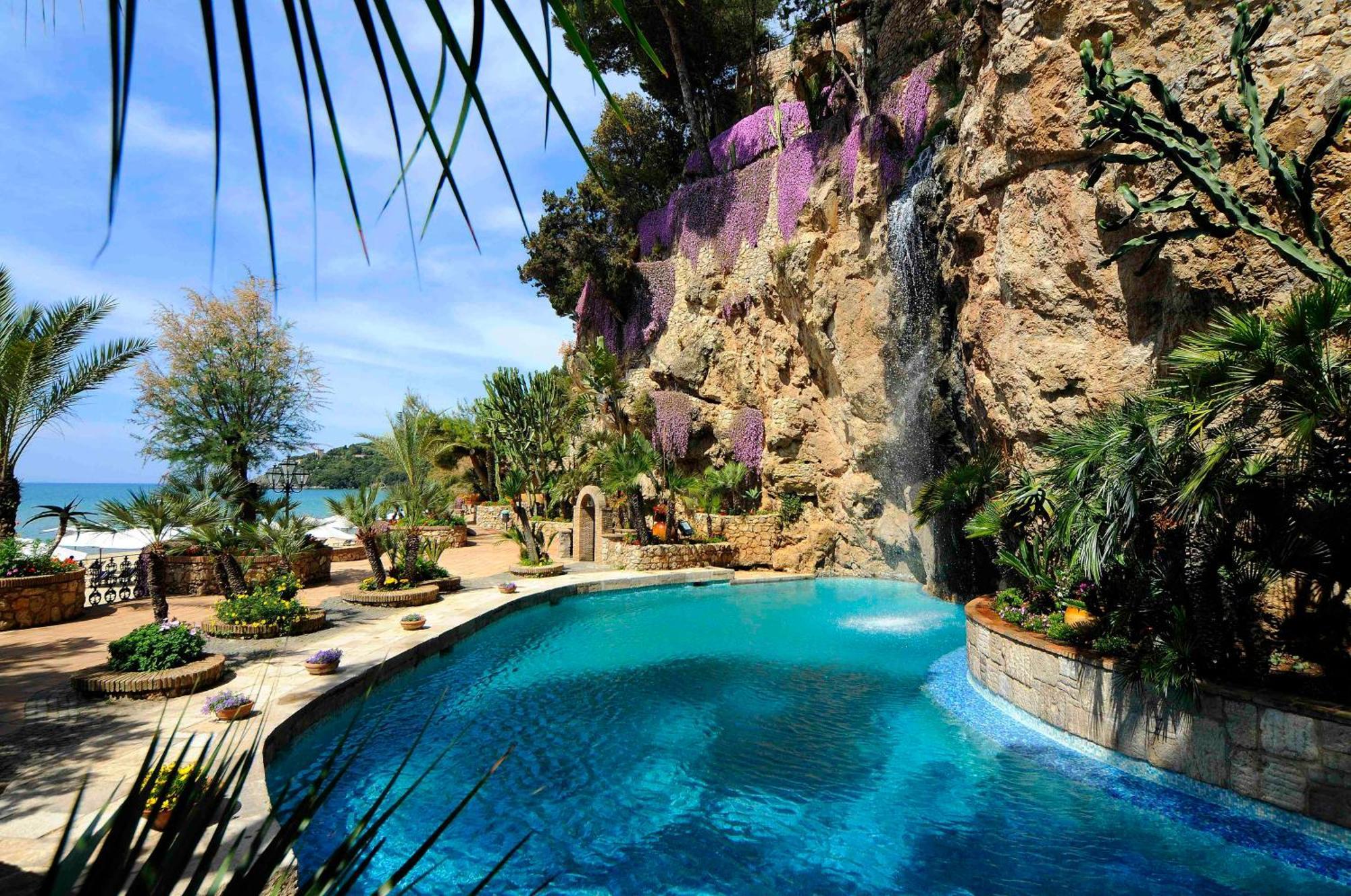 Aeneas' Landing Resort Гаэта Экстерьер фото
