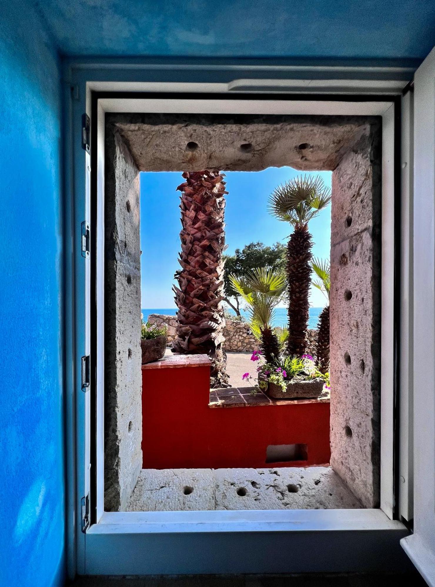 Aeneas' Landing Resort Гаэта Номер фото
