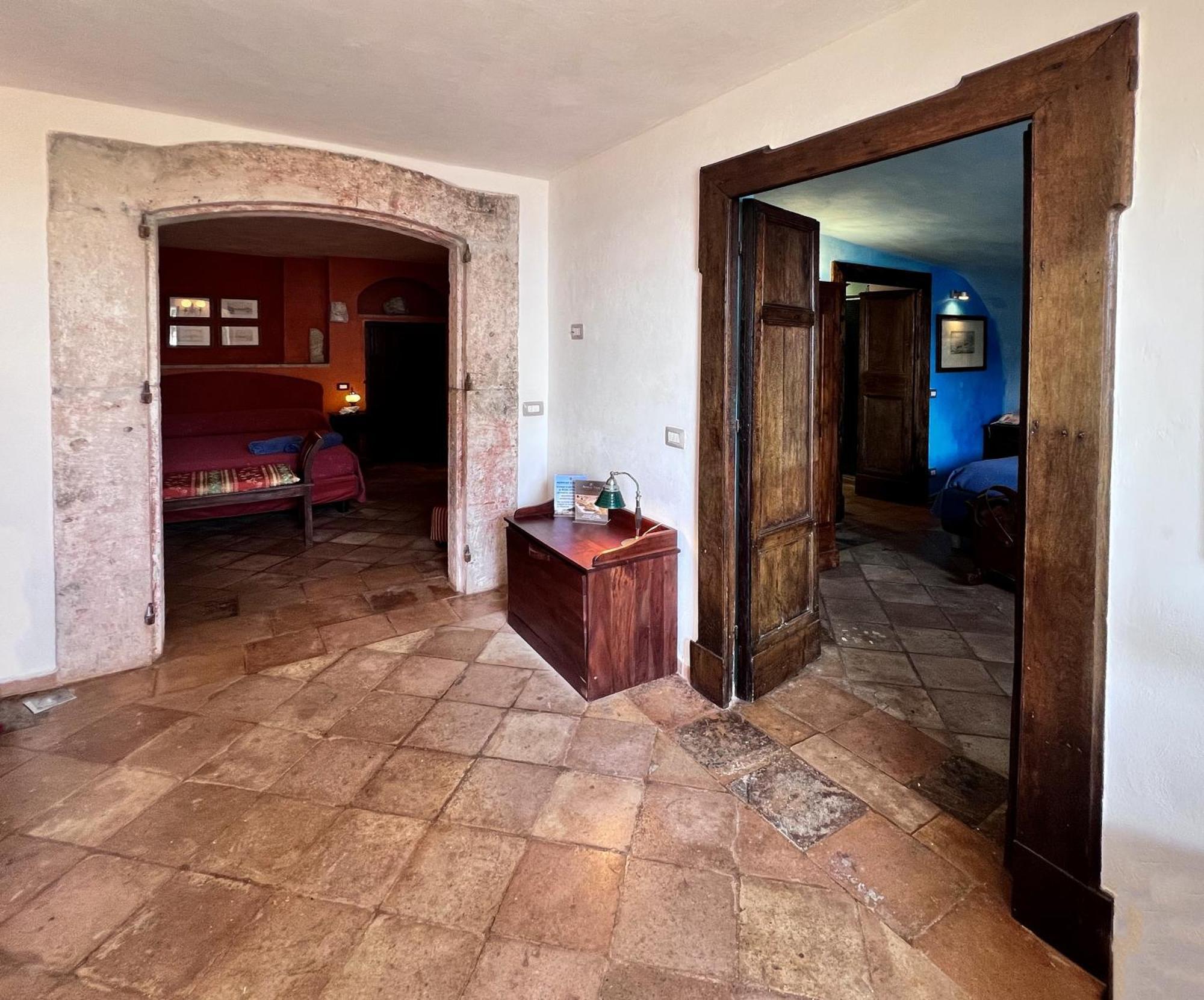 Aeneas' Landing Resort Гаэта Номер фото